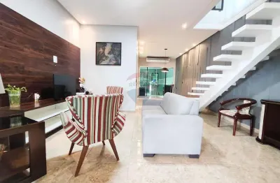 Casa duplex com 217m2 construídos, 4 quartos, sendo 2 suítes e 2 semi suítes,  escritório e depósito no residencial villa suiça, tarumã,  manaus - am.