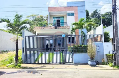 Casa duplex no residencial vila suiça, com 217m2 construídos, 4 quartos, sendo 2 suítes e 2 semi suítes. manaus - am.