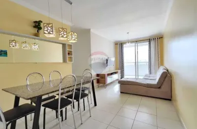 Apartamento com 3 quartos, sendo 1 suíte e varanda com 77m2, garagem no subsolo, condomínio family morada do sol, aleixo.