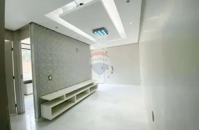 Apartamento com garden, no condomínio conquista torquato, no porcelanato e modulados na av torquato.