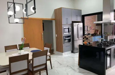 Casa à venda em valinhos, condomínio madre maria villac, com 3 suítes, com 253 m²