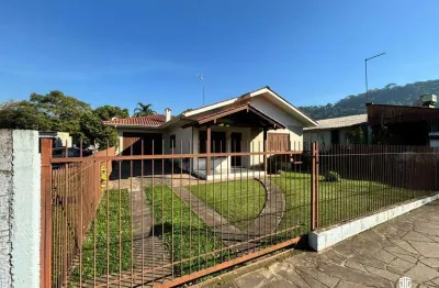 Excelente casa com 4 dormitórios à venda no bairro rincão gaúcho, em estância velha!