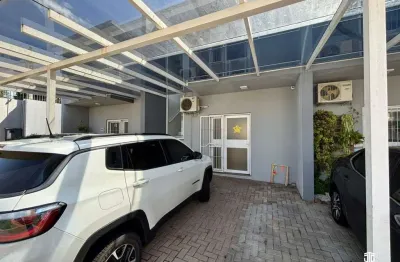 Sobrado mobiliado em condomínio fechado no bairro rondônia, em novo hamburgo!