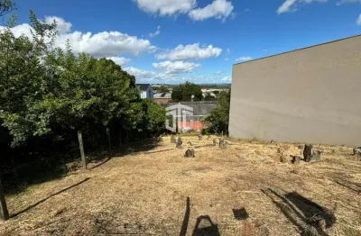 Terreno à venda no bairro Rondônia, em localização comercial privilegiada!