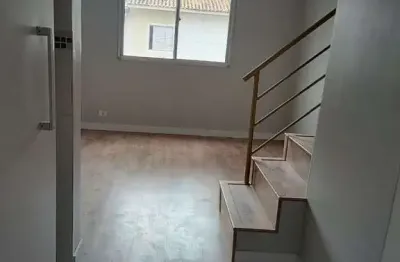 Casa em condomínio fechado com 2 quartos para alugar na Rua Sócrates Abrahão, 202, Parque Munhoz, São Paulo