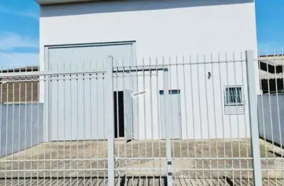 Pavilhão com 400m² sendo 270 de base e aproximadamente 130 de mesanino. bairro granja esperança em cachoeirinha rs