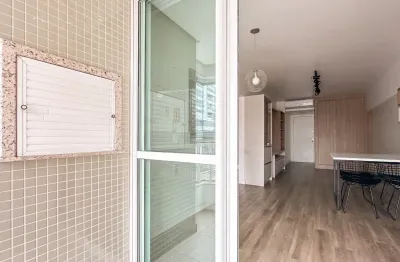 Apartamento com 02 dormitórios (01 suíte) localizado em coqueiros