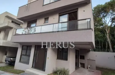 Casa em condomínio fechado com 3 quartos para alugar na Avenida Cândido Hartmann, 5118, Santa Felicidade, Curitiba por R$ 12.000