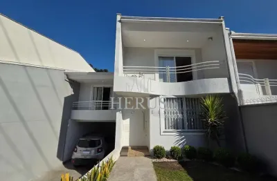 Casa com 3 quartos à venda na Rua Governador Jorge Lacerda, 535, Guabirotuba, Curitiba por R$ 1.395.000