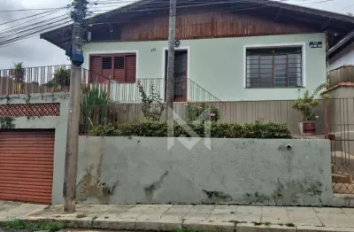 Casa com 3 dormitórios à venda, 194 m² por r$ 700.000,00 - jardim novo mundo - poços de caldas/mg