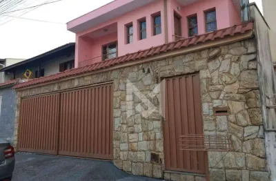 Casa com 3 dormitórios para alugar por r$ 3.180,00/mês - jardim centenário - poços de caldas/mg