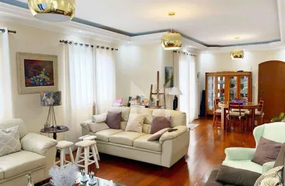 Uma Vista que Abraça Poços de Caldas – Cobertura no Coração da Cidade