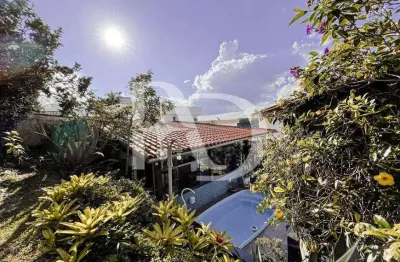 Casa para venda em juiz de fora, grama, 3 dormitórios, 1 suíte, 4 banheiros, 1 vaga