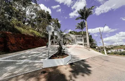 Terreno à venda no São Pedro, Juiz de Fora 