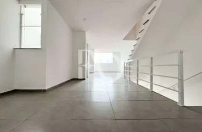 Casa para venda em juiz de fora, são pedro, 3 dormitórios, 1 suíte, 3 banheiros, 2 vagas