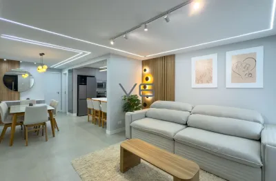 Maravilhosa residência com 180 m² privativos construídos em uma das regiões mais nobres de curitiba