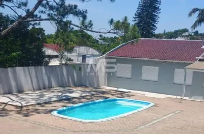 Casa à venda 2 dormitórios 1 suíte c/ closet , piscina ao lado da feevale