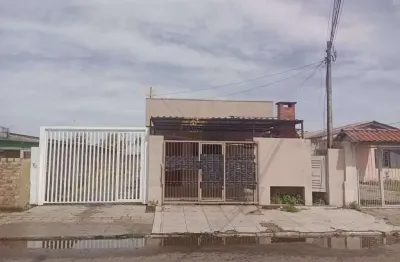 Casa com 2 quartos à venda na Rua Machadinho, 870, Rio Branco, Canoas
