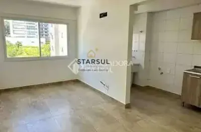 Apartamento à venda, no LIV em Canoas, Centro, com 2 quartos, 56m²