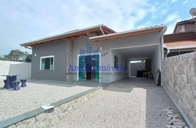 Casa para venda em bombinhas, bombas, 3 dormitórios, 1 suíte, 2 banheiros, 3 vagas