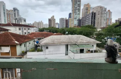 Apartamento frete próximo ao canal quatro com três dormitórios