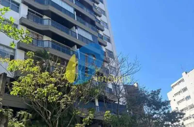 Maravilhoso apartamento, 3 quartos na boa viagem de frente para mar.