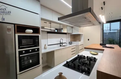 Casa de alto padrão pronta para morar nos ingleses zona nobre