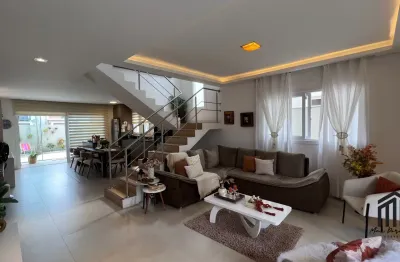 Sobrado de Alto Padrão em reigão nobre nos Ingleses a poucos metros do mar