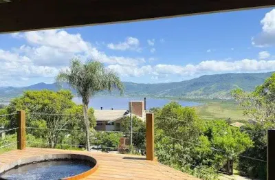 Casa com 2 quartos à venda na Praia da Ferrugem, Garopaba 