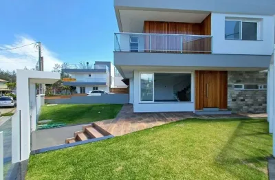 Casa com 3 dormitórios à venda, 148 m² por r$ 2.860.000,00 - morrinhos - garopaba/sc