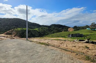 Lote de 322 m² situado no loteamento bella vista, pertinho da praia, imbituba-sc