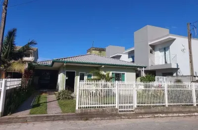 Casa com 2 dormitórios à venda, 100 m² por r$ 690.000,00 - palhocinha - garopaba/sc