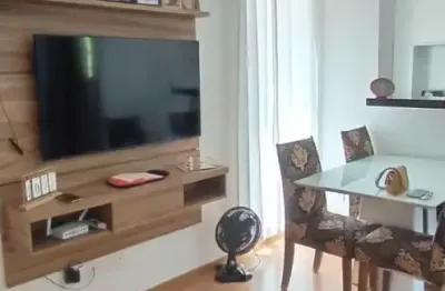 Charmoso apartamento  de 2 quartos semimobiliado e pronto para morar!