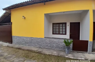 Chacaras de inoã, casa com 2 quartos em vila, proximo a loja tubarão.