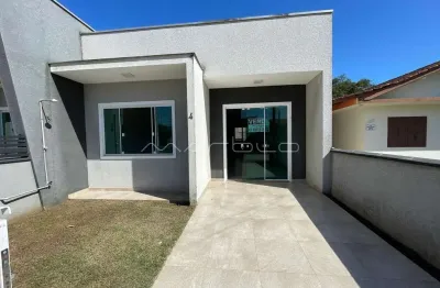 O mar como quintal: viva momentos inesquecíveis nessa casa incrível na praia!