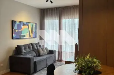 Apartamento com 2 quartos para alugar na Rua Vereador Washington Mansur, 248, Ahú, Curitiba por R$ 4.000