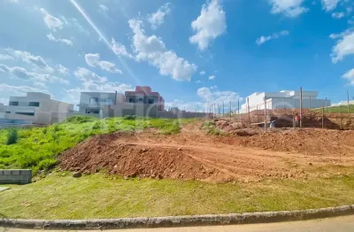 Terreno em condomínio fechado à venda no Jardim Vila São Domingos, Sorocaba 