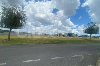 Terreno em condomínio fechado à venda no Centro, Araçoiaba da Serra 