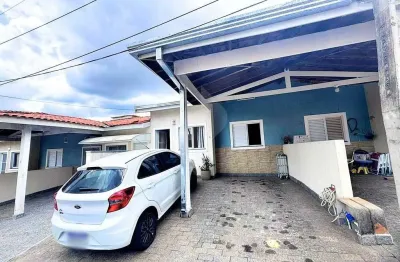 Casa em condomínio fechado com 2 quartos à venda na Rua Santo de Chiatto, Jardim Primavera, Sorocaba