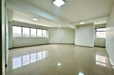 Sala comercial com 1 sala para alugar na Avenida Antônio Carlos Comitre, Parque Campolim, Sorocaba