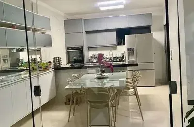 Casa à venda, 180 m² com 3 quartos sendo 1 suíte - jardim emília - sorocaba/sp