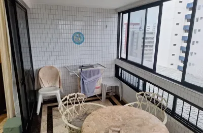 4 quartos sendo 3 suítes com 3 vagas em boa viagem. vista panorâmica de boa viagem e do mar.