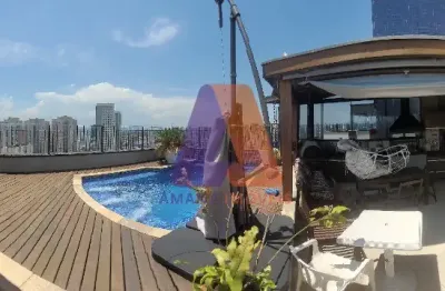 Dúplex de alto padrão com piscina, churrasqueira e vista deslumbrante