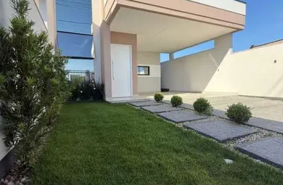 Casa em tijucas, bairro areias, 2 dormitórios sendo 1 suíte, amplo terreno