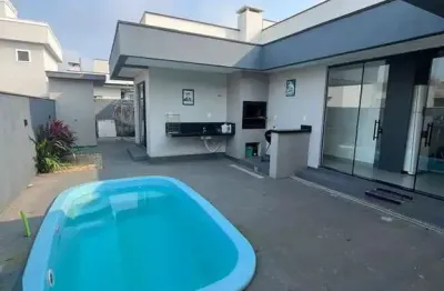 Casa em tijucas, bosque da mata, areias,  3 dormitórios, 1 suíte, 168m²