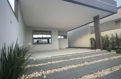 Casa com 3 quartos e alto padrão no loteamento galápagos – tijucas/sc