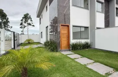 Sobrado de esquina com 2 suítes no loteamento flora a flora, joaia -  tijucas