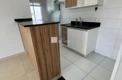Apartamento à venda no bairro Taquaral em Campinas-SP, com 3 Dormitórios, sendo 1 suíte e 2 Banheiros.