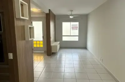 Oportunidade, casa 3 quartos sendo uma suíte na curva da baleira.