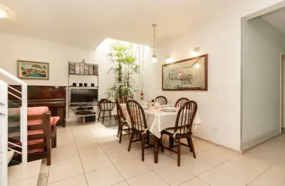 Sobrado para venda em osvaldo cruz com 4 quartos, sendo 1 suíte, 273m²